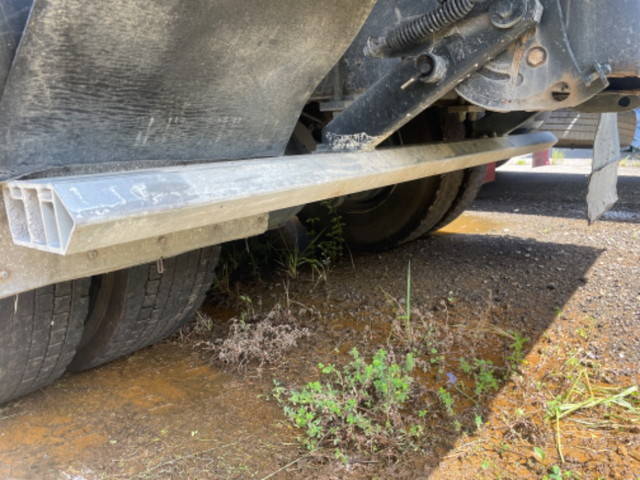 日野プロフィアダンプ大型（10t）[写真13]