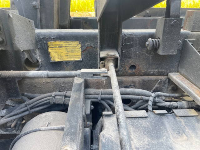 日野プロフィアダンプ大型（10t）[写真22]