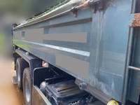 日野プロフィアダンプ大型（10t）[写真05]