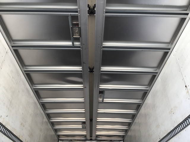 日野レンジャーアルミウイング中型（4t）[写真13]