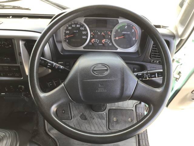 日野レンジャーアルミウイング中型（4t）[写真37]