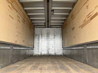 日野レンジャーアルミウイング中型（4t）[写真12]