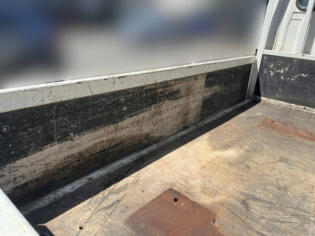 いすゞエルフダブルキャブ（Wキャブ）小型（2t・3t）[写真10]