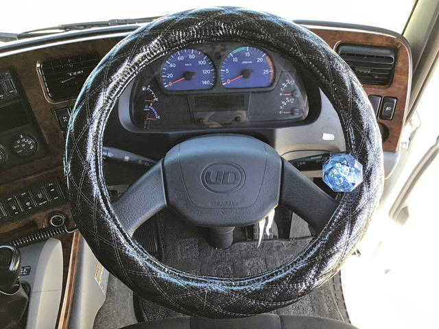 UDトラックスクオン冷凍車（冷蔵車）大型（10t）[写真36]