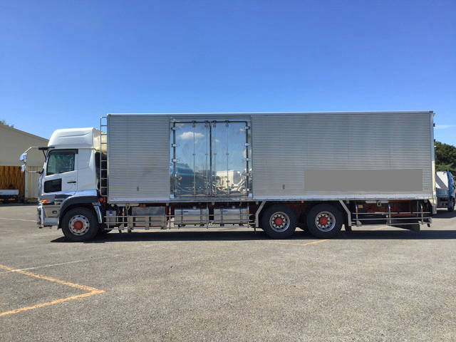 UDトラックスクオン冷凍車（冷蔵車）大型（10t）[写真05]