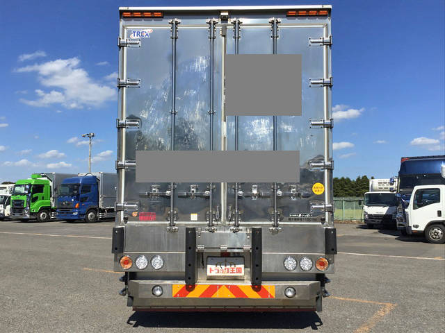 UDトラックスクオン冷凍車（冷蔵車）大型（10t）[写真09]