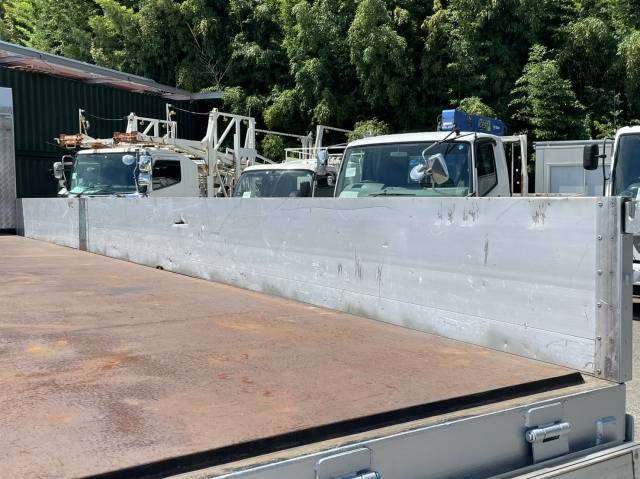 日野レンジャーアルミブロック増トン（6t・8t）[写真12]