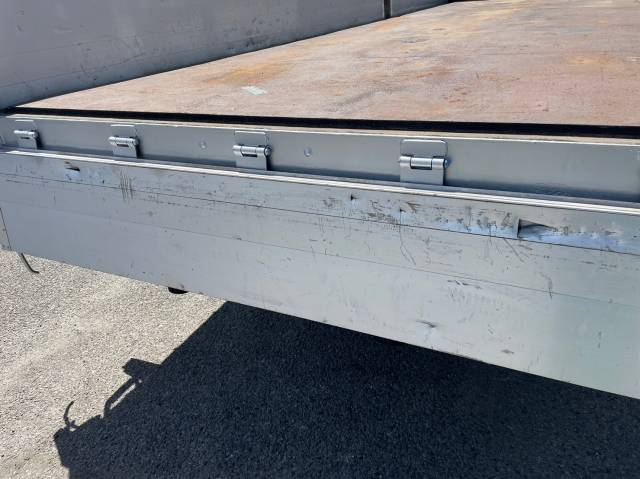 日野レンジャーアルミブロック増トン（6t・8t）[写真14]