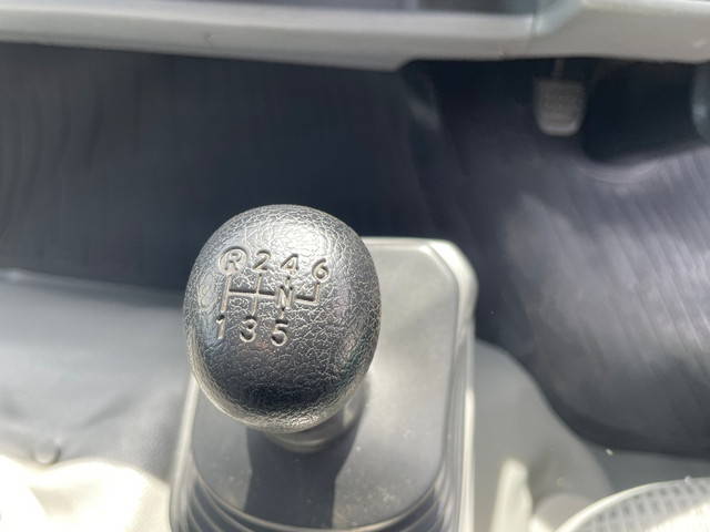 日野デュトロアルミバン小型（2t・3t）[写真29]