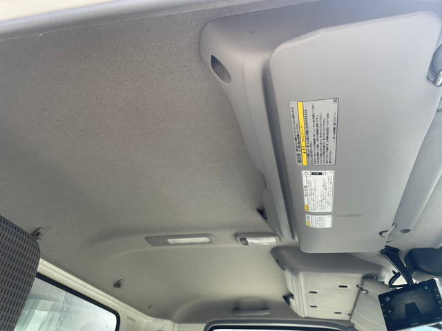 日野デュトロアルミバン小型（2t・3t）[写真30]