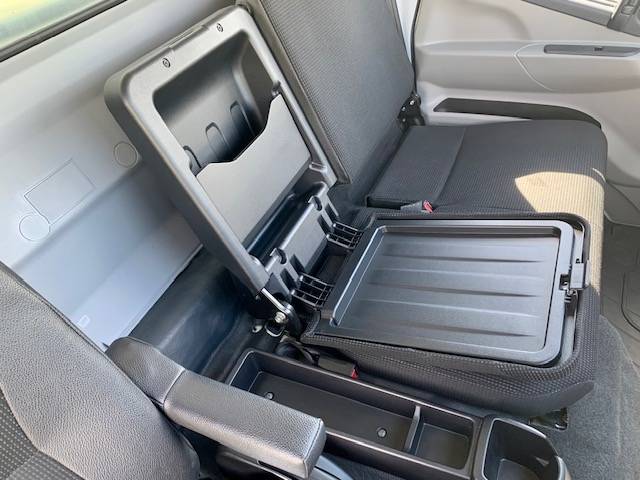 三菱ふそうキャンターアルミバン小型（2t・3t）[写真18]