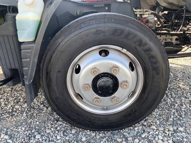 三菱ふそうキャンターアルミバン小型（2t・3t）[写真33]