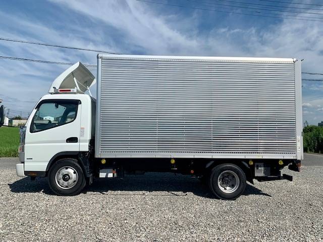 三菱ふそうキャンターアルミバン小型（2t・3t）[写真06]