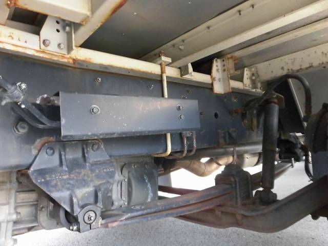 三菱ふそうスーパーグレートアルミウイング大型（10t）[写真08]