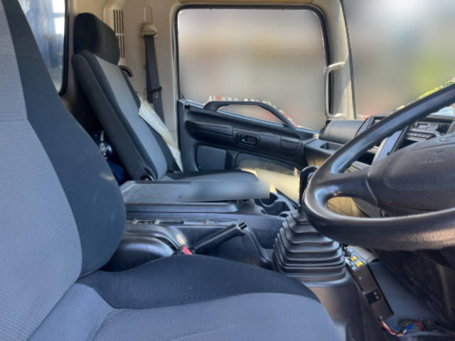 日野レンジャーダンプ増トン（6t・8t）[写真25]