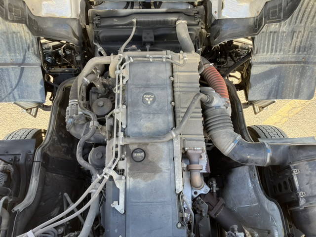 三菱ふそうスーパーグレートセーフティクレーン4段大型（10t）[写真28]