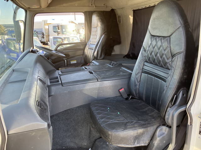 三菱ふそうスーパーグレートセーフティクレーン4段大型（10t）[写真32]