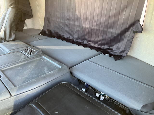 三菱ふそうスーパーグレートセーフティクレーン4段大型（10t）[写真35]