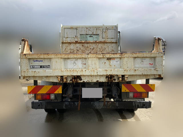 いすゞフォワードダンプ中型（4t）[写真10]