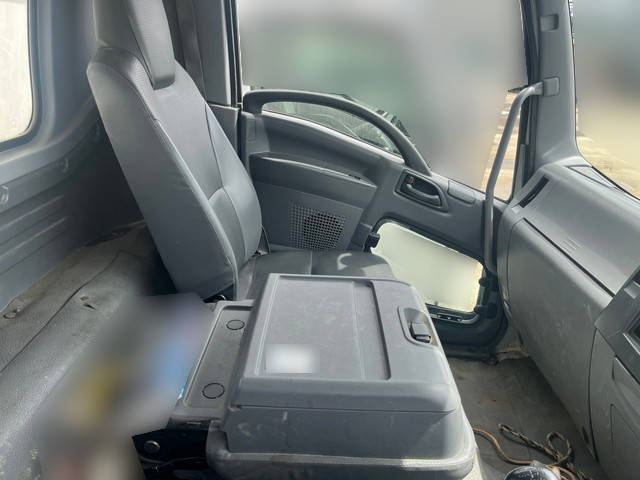 いすゞフォワードダンプ中型（4t）[写真33]