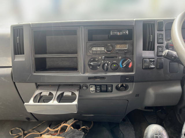 いすゞフォワードダンプ中型（4t）[写真34]