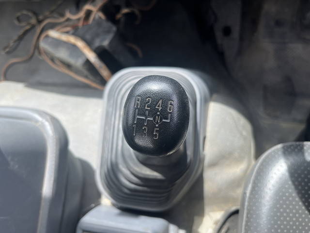 いすゞフォワードダンプ中型（4t）[写真35]