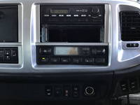 日野レンジャー冷蔵冷凍ウイング中型（4t）[写真36]