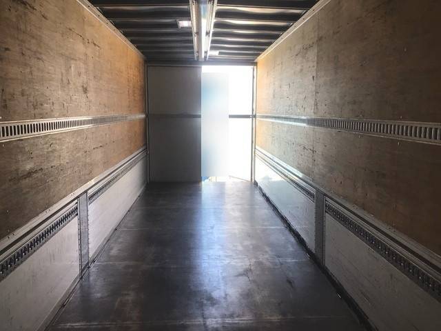 UDトラックスクオンアルミウイング大型（10t）[写真12]