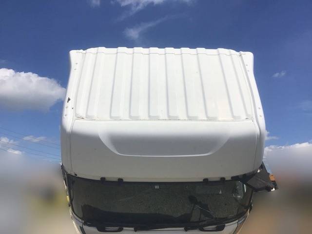 UDトラックスクオンアルミウイング大型（10t）[写真06]