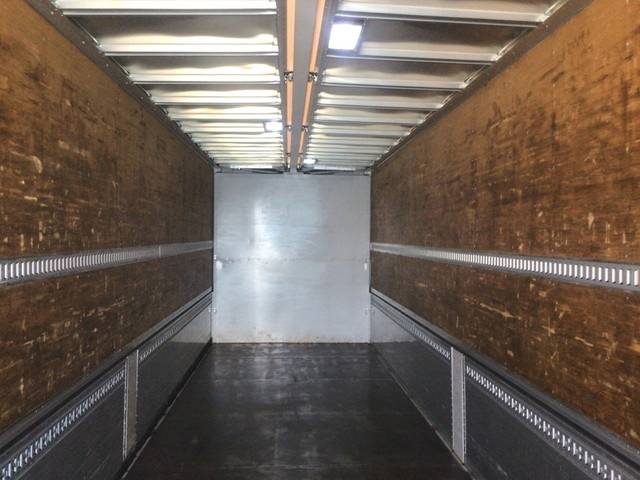 UDトラックスクオンアルミウイング大型（10t）[写真07]