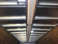 UDトラックスクオンアルミウイング大型（10t）[写真08]