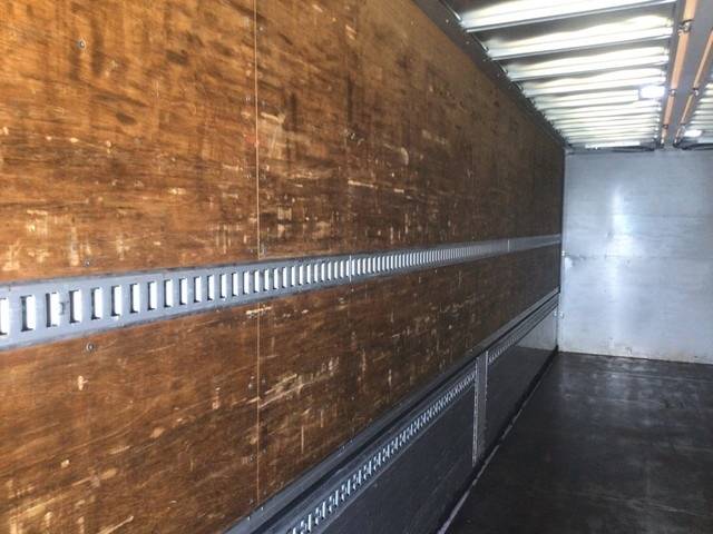 UDトラックスクオンアルミウイング大型（10t）[写真09]