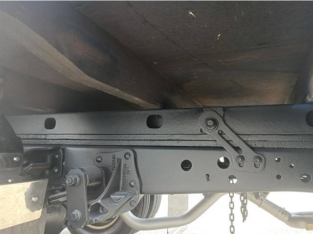 いすゞエルフダブルキャブ（Wキャブ）小型（2t・3t）[写真23]