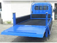 いすゞエルフダブルキャブ（Wキャブ）小型（2t・3t）[写真09]