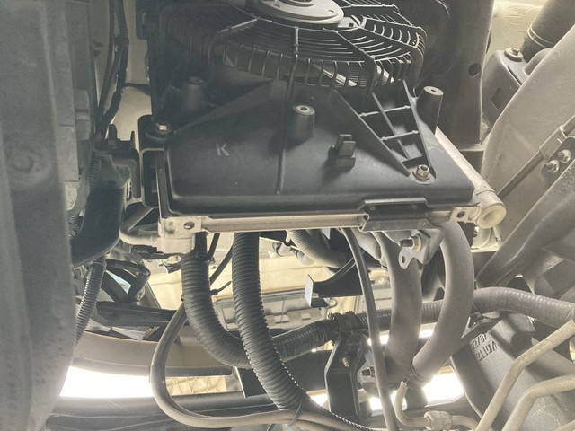 いすゞギガトレーラーヘッド（トラクターヘッド）大型（10t）[写真20]