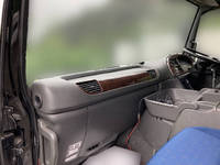 いすゞギガトレーラーヘッド（トラクターヘッド）大型（10t）[写真25]