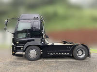 いすゞギガトレーラーヘッド（トラクターヘッド）大型（10t）[写真03]