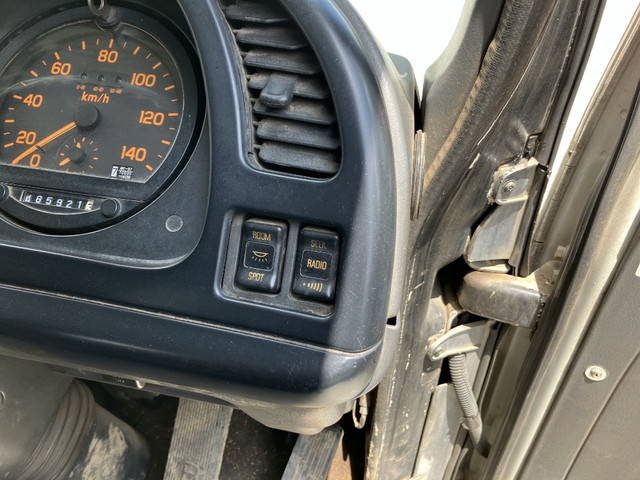 いすゞフォワードセルフクレーン3段増トン（6t・8t）[写真35]