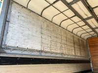 三菱ふそうファイター幌ウイング中型（4t）[写真12]