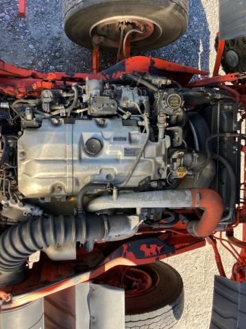 三菱ふそうファイター幌ウイング中型（4t）[写真27]