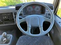 三菱ふそうファイター幌ウイング中型（4t）[写真37]