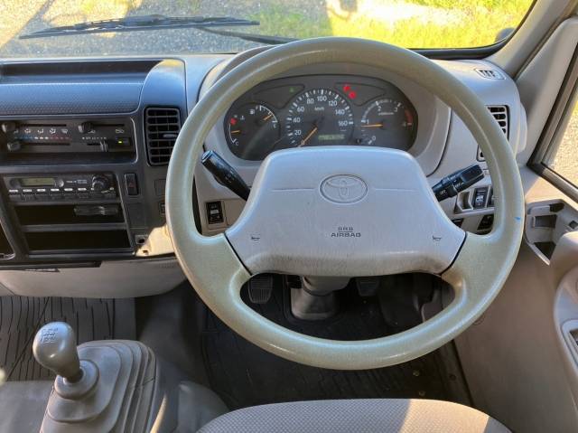 トヨタダイナダブルキャブ（Wキャブ）小型（2t・3t）[写真35]