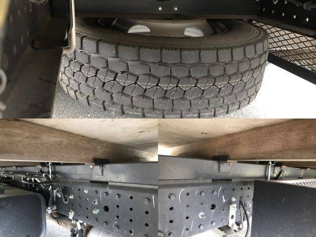 三菱ふそうキャンター平ボディ小型（2t・3t）[写真19]