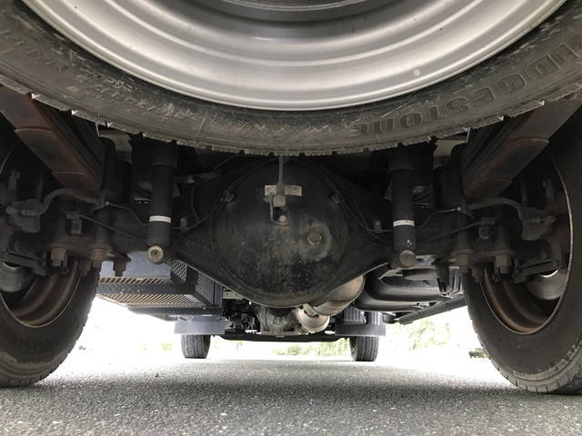 三菱ふそうキャンター平ボディ小型（2t・3t）[写真20]