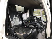 三菱ふそうキャンター平ボディ小型（2t・3t）[写真25]