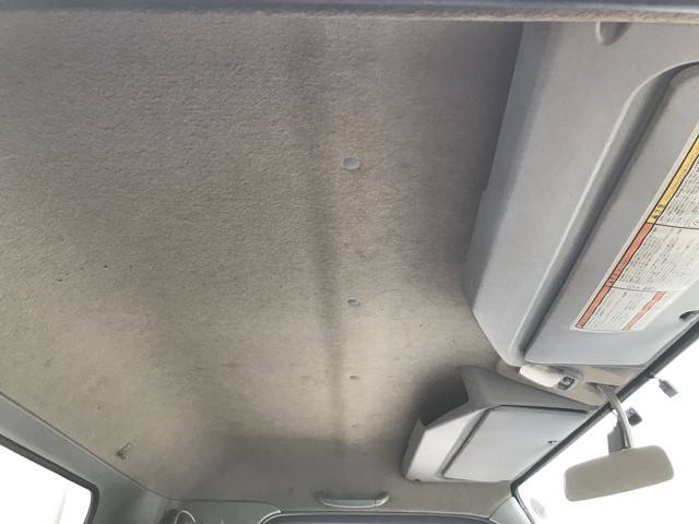 三菱ふそうキャンター平ボディ小型（2t・3t）[写真28]