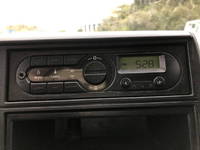 三菱ふそうキャンター平ボディ小型（2t・3t）[写真31]