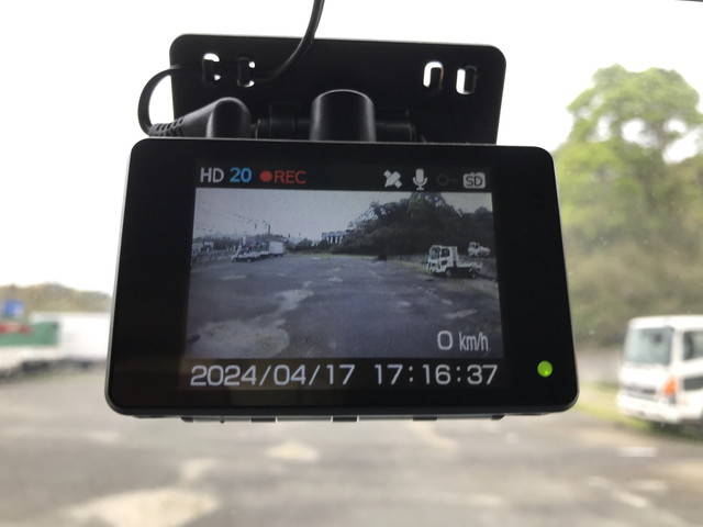 三菱ふそうキャンター平ボディ小型（2t・3t）[写真35]