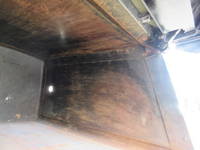 いすゞエルフパッカー車（塵芥車）小型（2t・3t）[写真23]