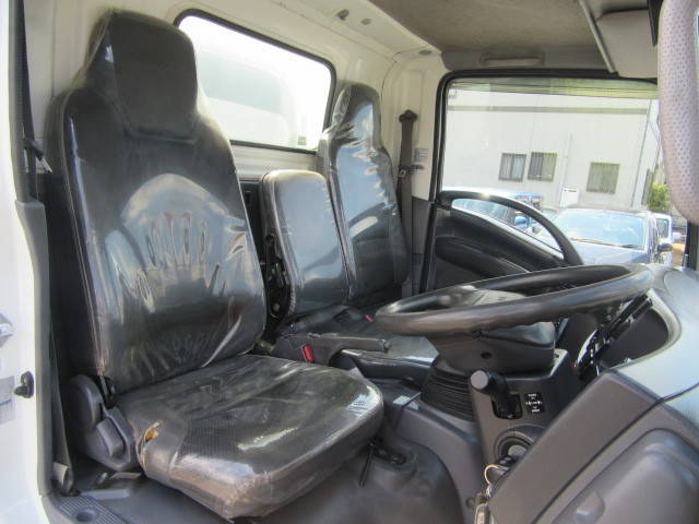 いすゞエルフパッカー車（塵芥車）小型（2t・3t）[写真32]